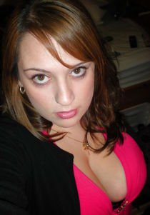 Rina Ellis in Suckin Over